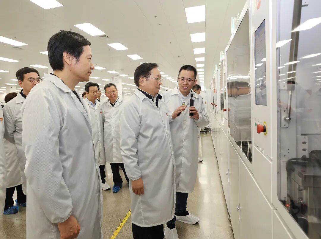 王忠林调研武汉智能终端产业 抢抓科技革命机遇，打造产业发展新高地